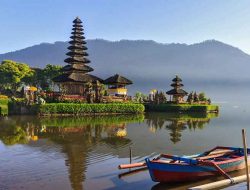 Ulun Danu Beratan Temple Entrance Fee